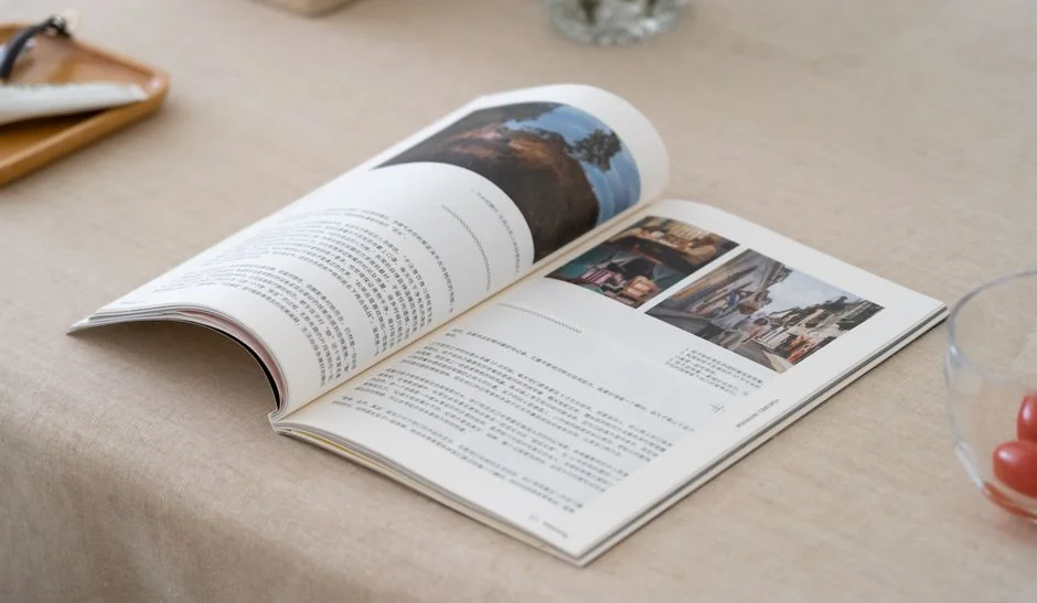 DL Ten-Fold Brochure or Flyer Mockup, Download the PSD version of this mockup for free from https://mockupfree.net
